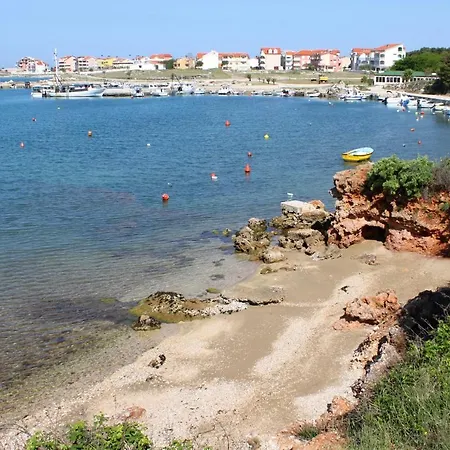 Apartamento 6476a Povljana
