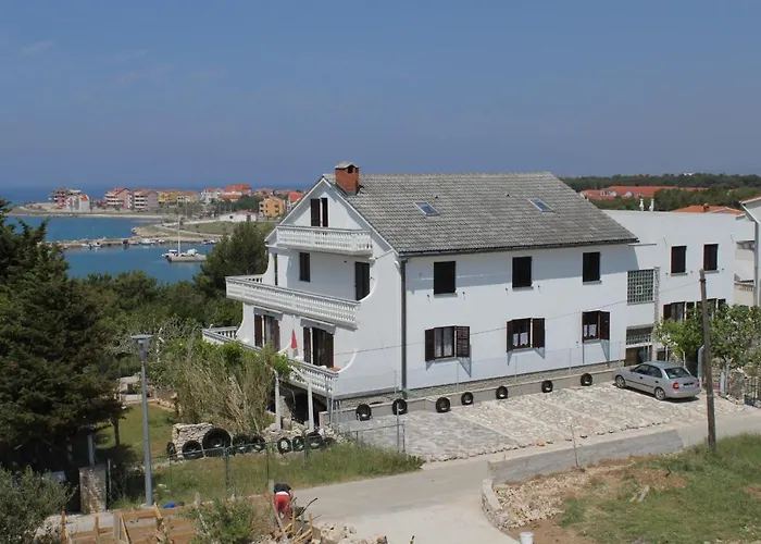 Appartamento 6476a Povljana